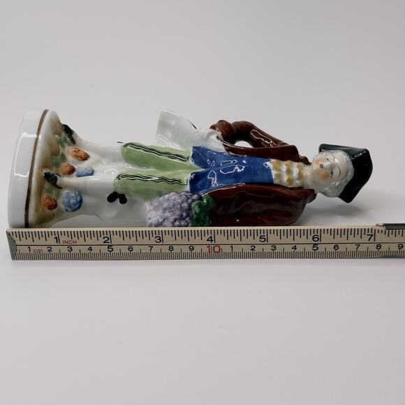 Occupied Japan Figurine 18th Century Man w/Grapes Hand Painted 1945-1952 Vintage - Picture 10 of 11